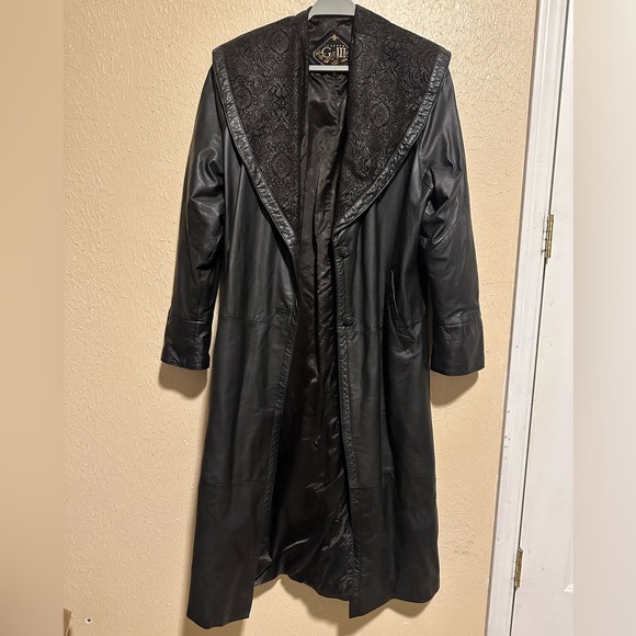 Vintage Jackets & Blazers - Vintage G-III Long Black Leather Trench Coat Jacket  Size Medium‎